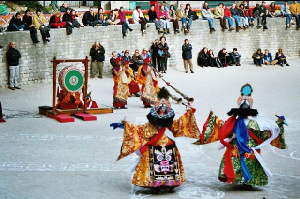 danses-tibet1